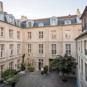 Mije Marais Hostal París